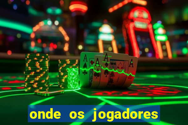 onde os jogadores do corinthians moram