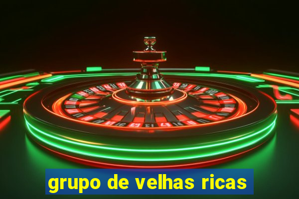 grupo de velhas ricas