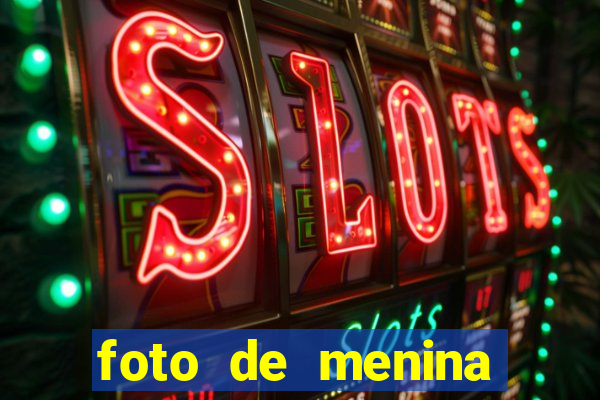 foto de menina bonita fake